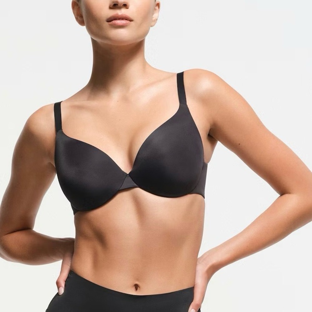 SKIMS NWT {$56} 34DD Underwire Padded Full Coverage Bra Black